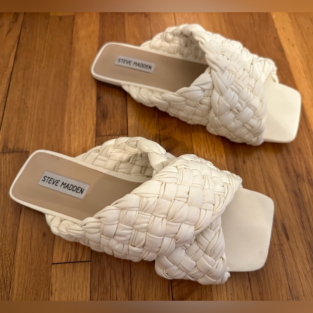 Steve Madden off white woven leather sandals